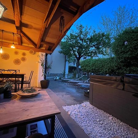 Villa Noa Jacuzzi & Sauna Izola Esterno foto